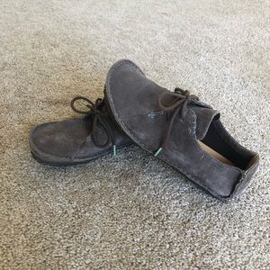 Clarks womens size 7 Janey Mae oxfords brown Suede